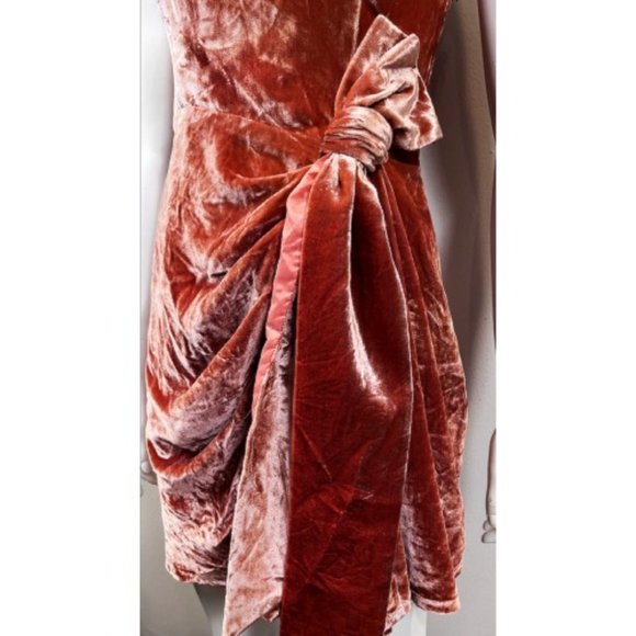 $425 BNWT CINQ A SEPT VELVET MINI  DRESS 8 - Picture 6 of 11